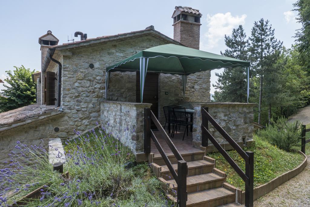 Agriturismo Monte Acuto Umbertide Habitación foto
